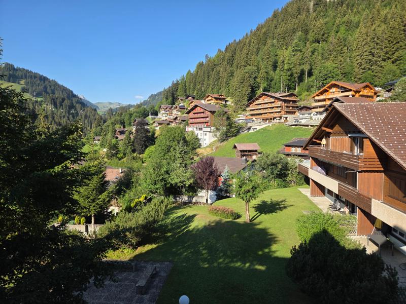 Your holiday: Scenic Swiss Alps - Guided Walking