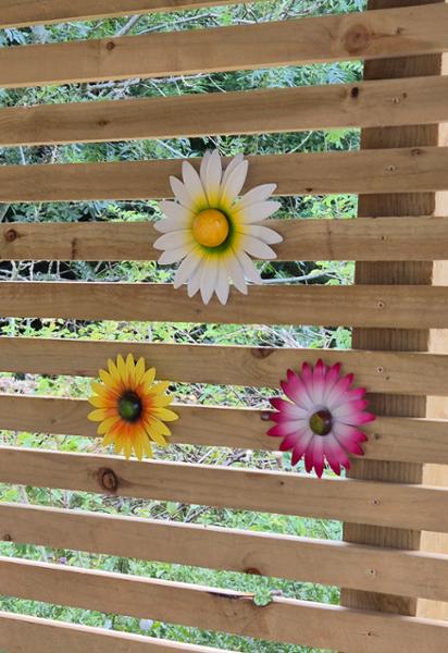 Bonnieux Daisy Trio Bright Painted Steel Wall Art Culture Vulture
