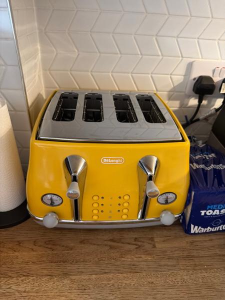 Icona Capitals 4 slice London Blue Toaster