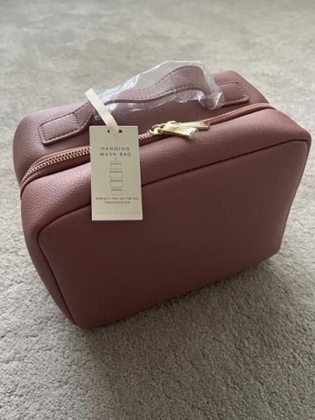 Katie Loxton Hanging Makeup & Wash Bag