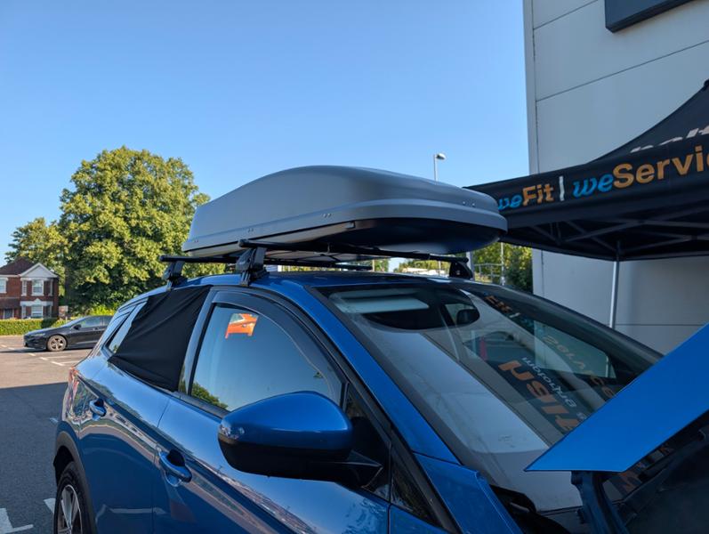 Halfords 420L Roof Box - Grey