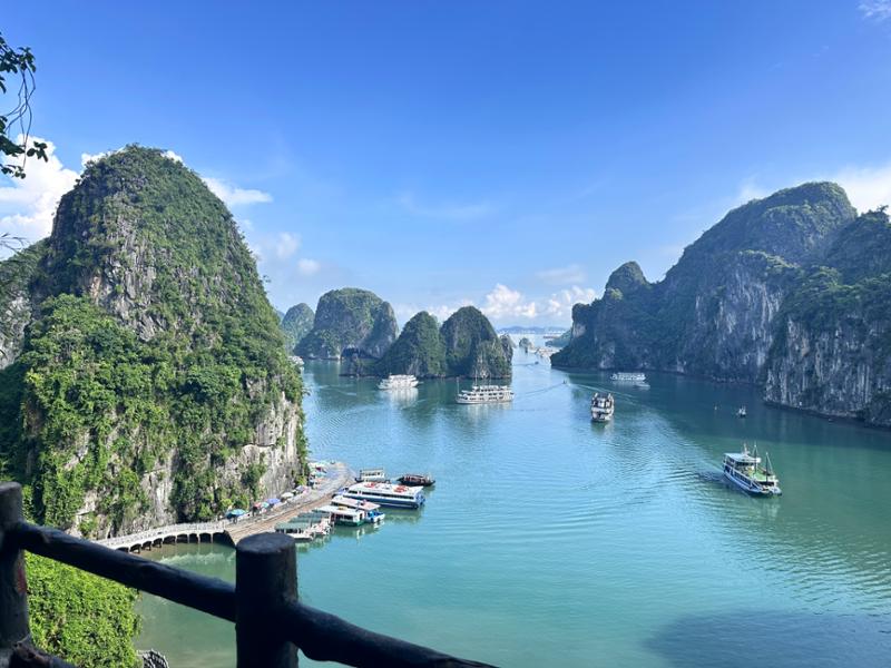 5684-Vietnam & Cambodia Discovery