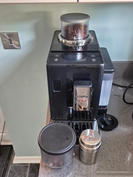 Rivelia Automatic Compact Bean to Cup Coffee Machine - Pebble Grey