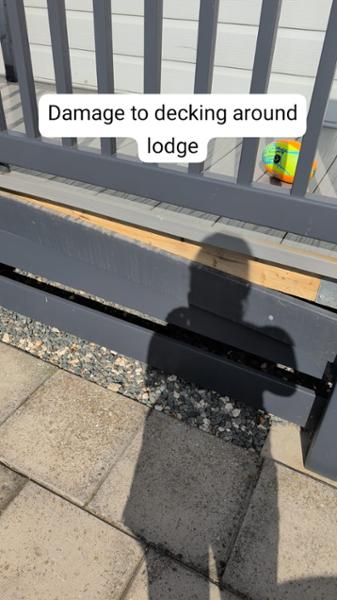 Very poor cleaning of lodges before arrivals