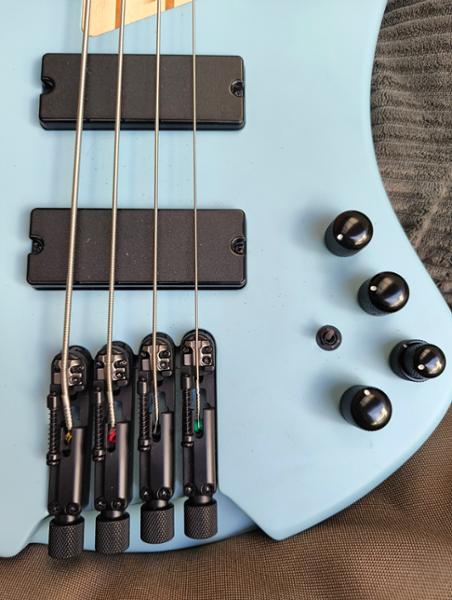 B Stock : Ibanez EHB600-PRM EHB Series Bass Guitar in Purist Blue Matte - 001