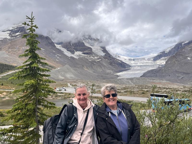 Discover Canadian Rockies & Glacier National Park on 08/09/2026