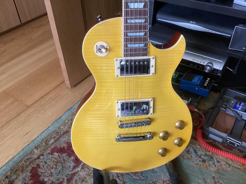 EastCoast L1 Electric Guitar in Lemon with Rosewood Fretboard