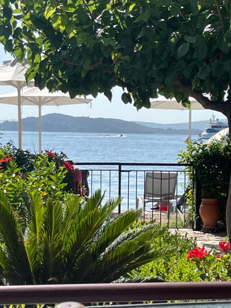 Experts in Greek holidays