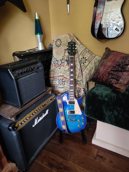 EastCoast GL130 Beginners Electric Guitar in Blue Burst