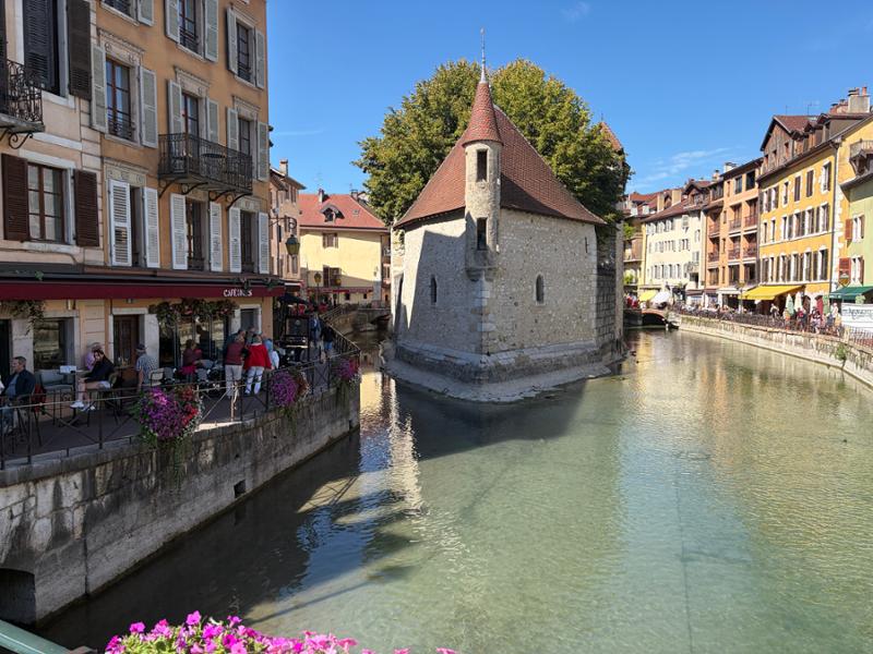 Rhone Cruise & Extension