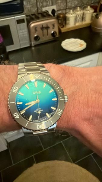 Aquis Great Barrier Reef Limited Edition IV 43.5mm Watch