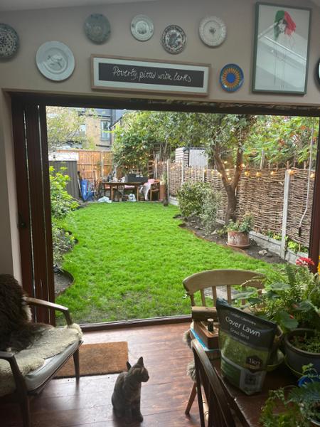 2 x Blended Topsoil £68 per bulk bag - British Standard BS3882:2015 Top Soil suitable for growing vegetables, flower beds and laying Turf or lawn seed