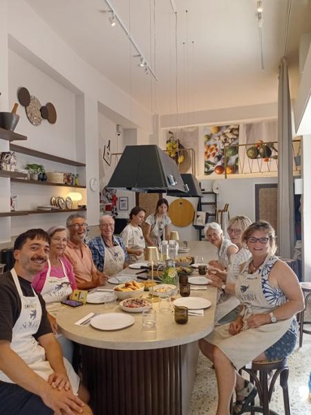 A Taste of Greece - Crete to the Peloponnese