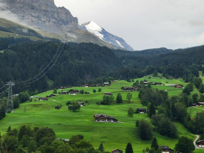Switzerland 🇨🇭 a picture perfect Holiday, you won't be disappointed..