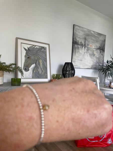 A Little 'Best Little Sis' Bracelet in Silver Plating