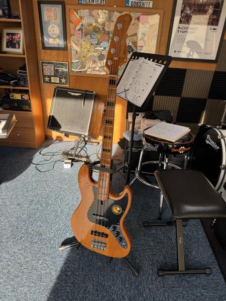 Sire Version 2 Marcus Miller V5 4-String Bass Guitar in Natural