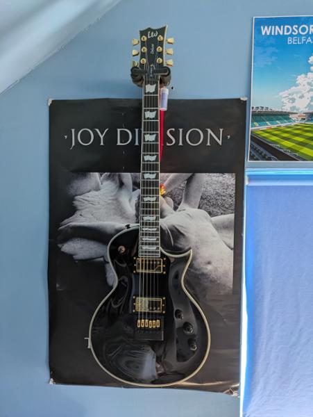 ESP LTD EC-1000T CTM EverTune Electric Guitar in Black