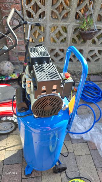 Excellent service and a very quiet, high-quality compressor
