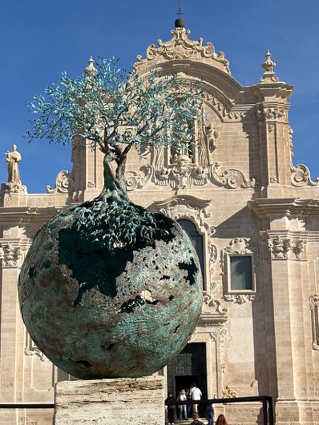 Lecce & Vieste Featuring Andrew Graham-Dixon
