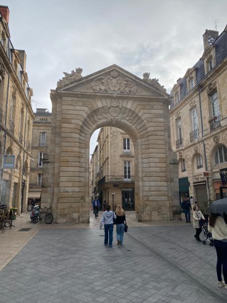 Brilliant Bordeaux