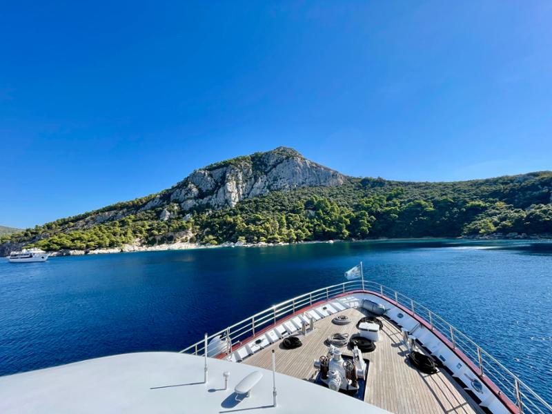 Dalmatian Elegance Upper Deck Deluxe Cabin