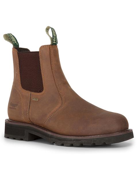 Misrepresentation of the colour of the leather boots.