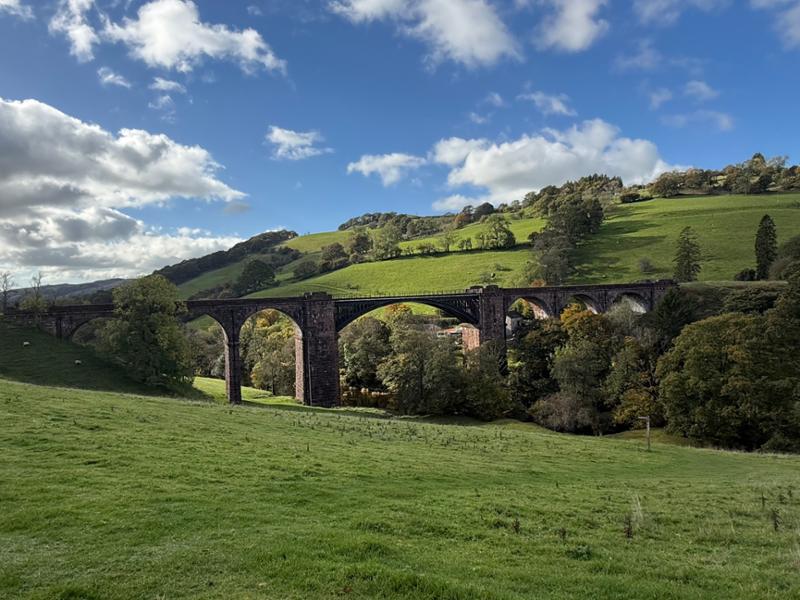 Your holiday: Western Yorkshire Dales  - Guided Walking for Solos