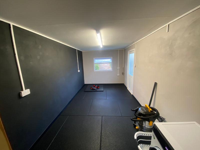 Cannons UK Flatline Black Rubber Gym Flooring 1m x 1m x 20mm 1+
